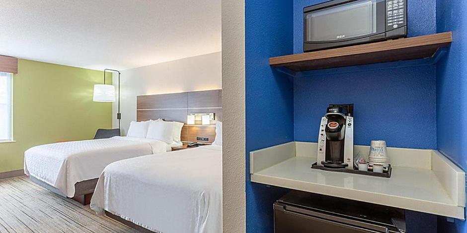 Holiday Inn Express & Suites - Kokomo South By Ihg Екстер'єр фото